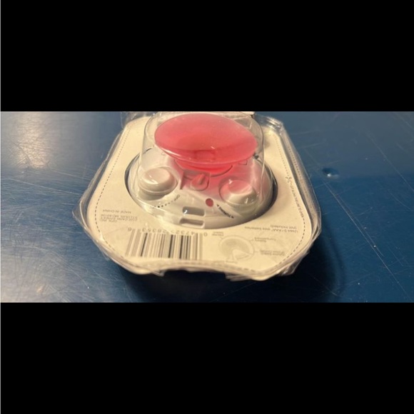 Vintage GPX AM/FM Radio - Picture 8 of 8